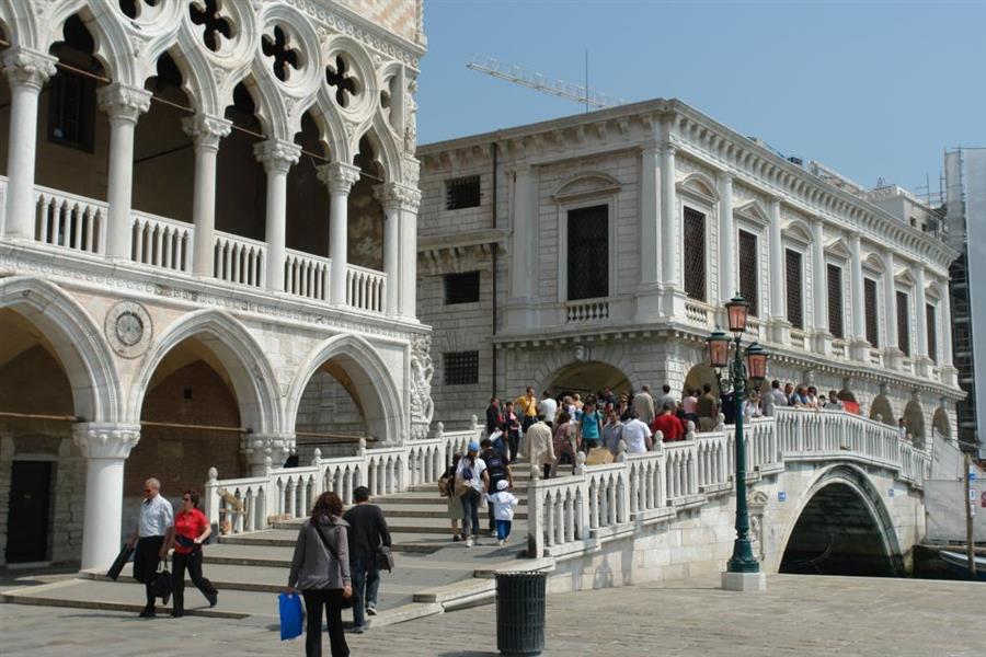 Venedig Dogenpalast Bild 2400
