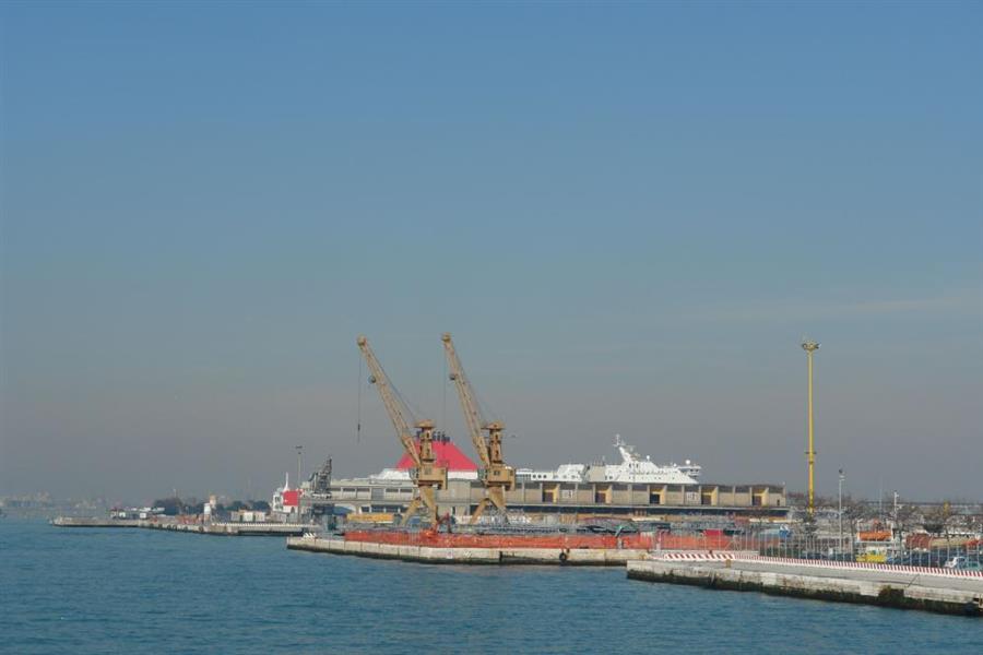 Venedig Hafen Bild 400