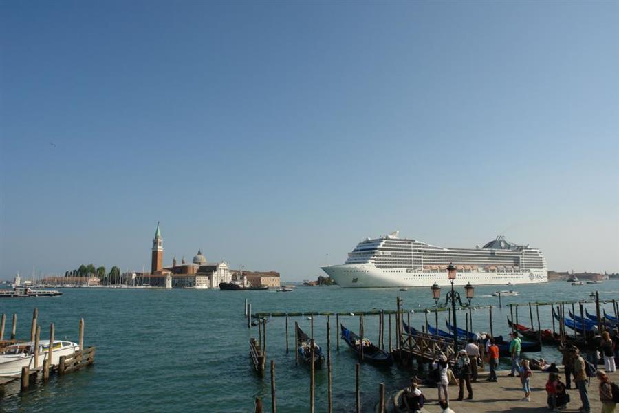 Venedig Kreuzfahrt Schiffe Bild 41600