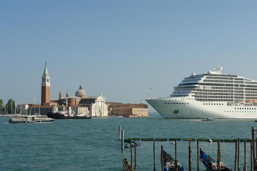 Venedig Kreuzfahrt Schiffe Bild 41800