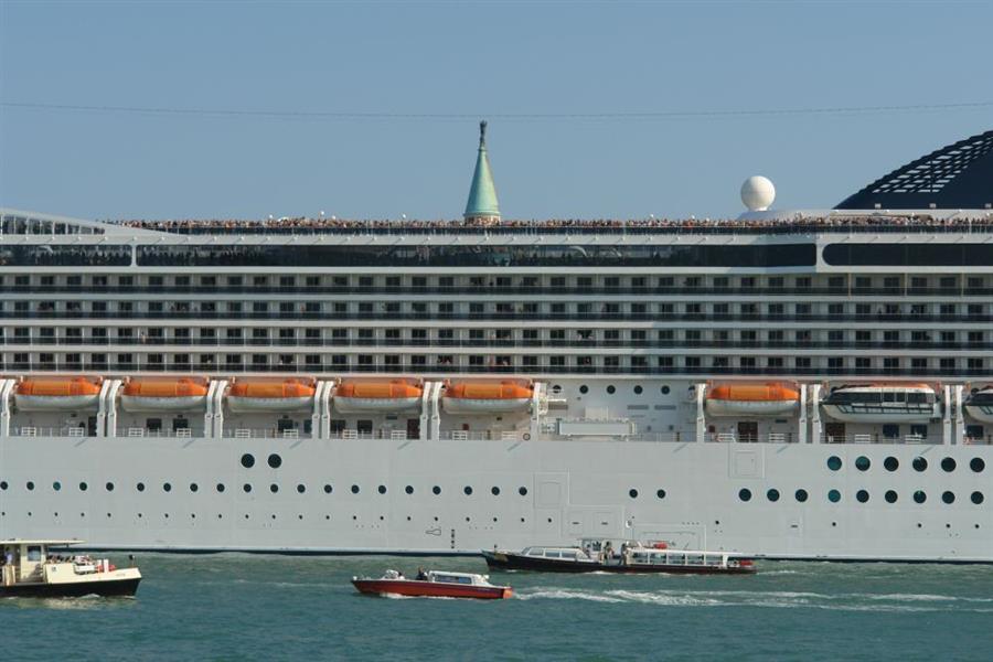 Venedig Kreuzfahrt Schiffe Bild 43300