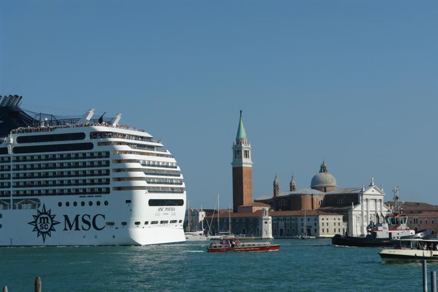 Venedig Kreuzfahrt Schiffe Bild 44300