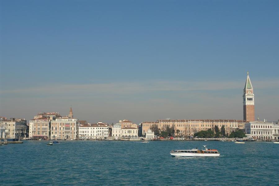 Venedig Skyline Bild 9900