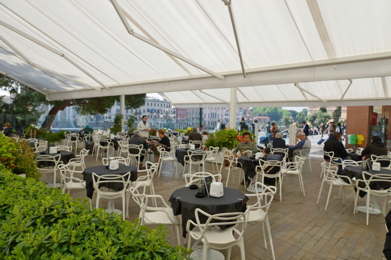 Die Bahnhofs Terrasse Venedig
