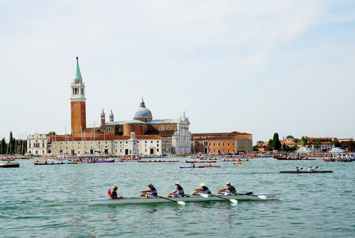 Die Vogalonga in Venedig
