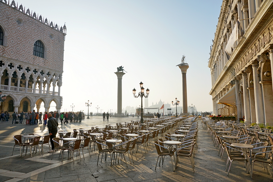 Caffè Chioggia: Eleganz und Musik an der Piazzetta