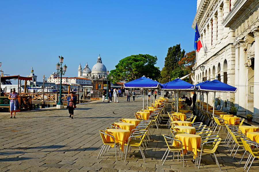 Caffè Gelateria Al Todaro: Tradition seit 1948