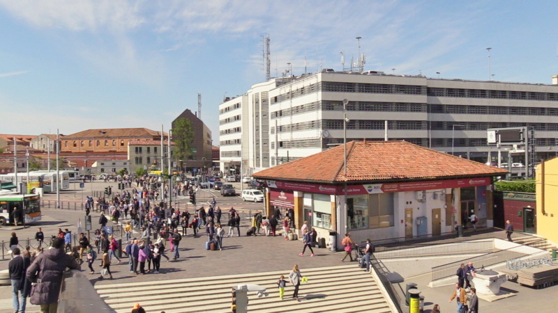 Die Vaporetto Linie 1 oder 2 ab Piazzale Roma
